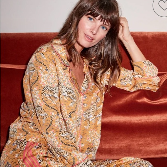 Printfresh Other - Printfresh Eco Satin Wildest Dreams Top Large